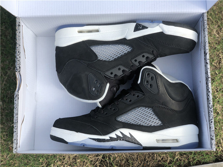 AIR JORDAN 5