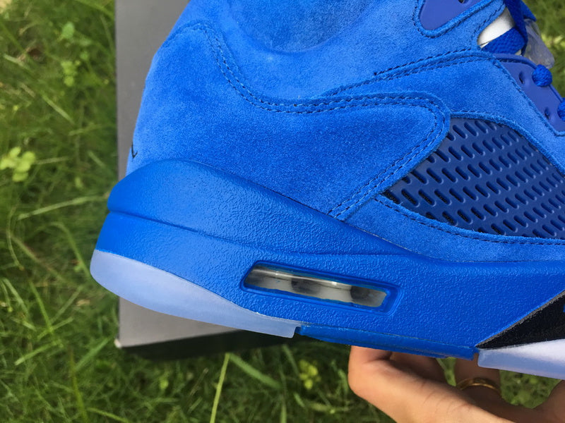 AIR JORDAN 5