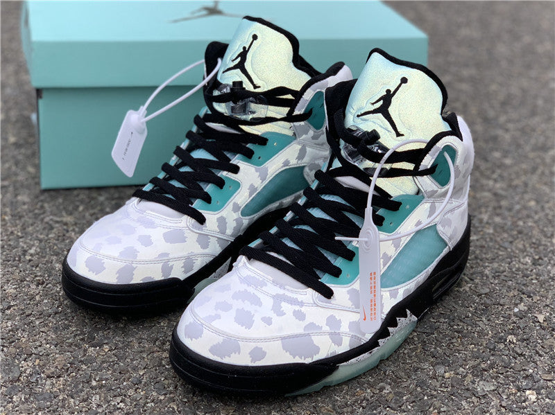 AIR JORDAN 5