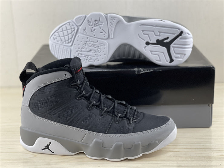 AIR JORDAN 9