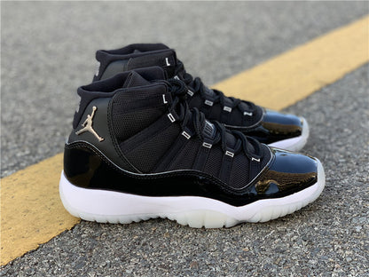 AIR JORDAN 11