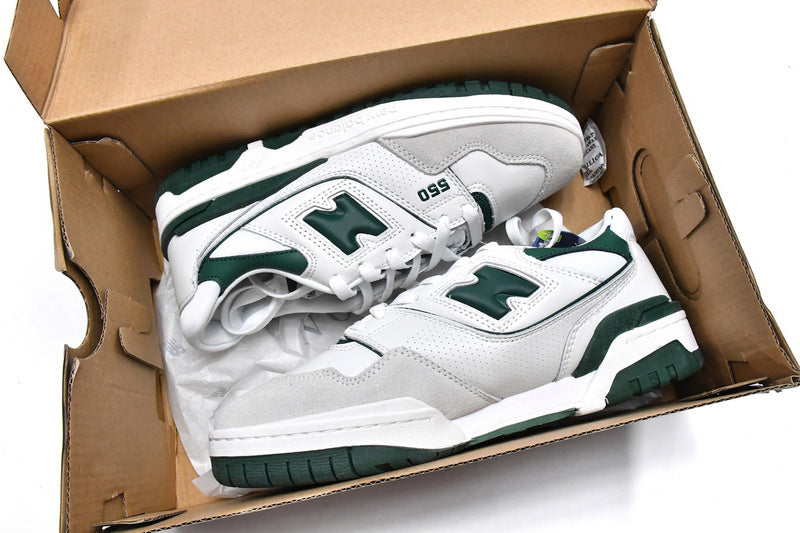NEW BALANCE 550