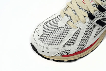 NEW BALANCE 1906R
