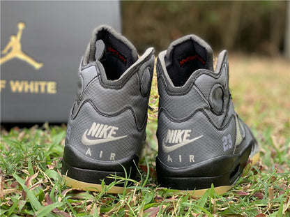 AIR JORDAN 5