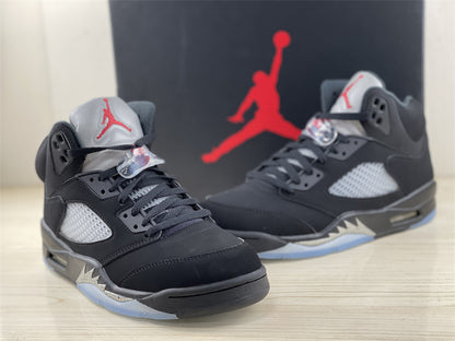 AIR JORDAN 5
