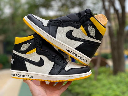 NIKE AIR JORDAN 1