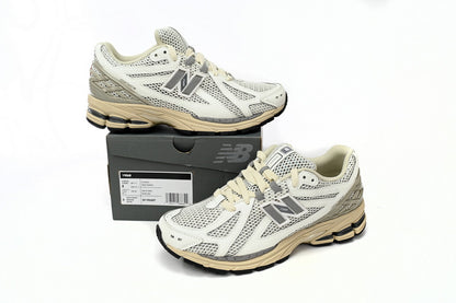NEW BALANCE 1906R
