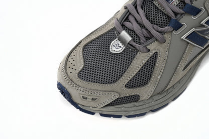 NEW BALANCE 1906R