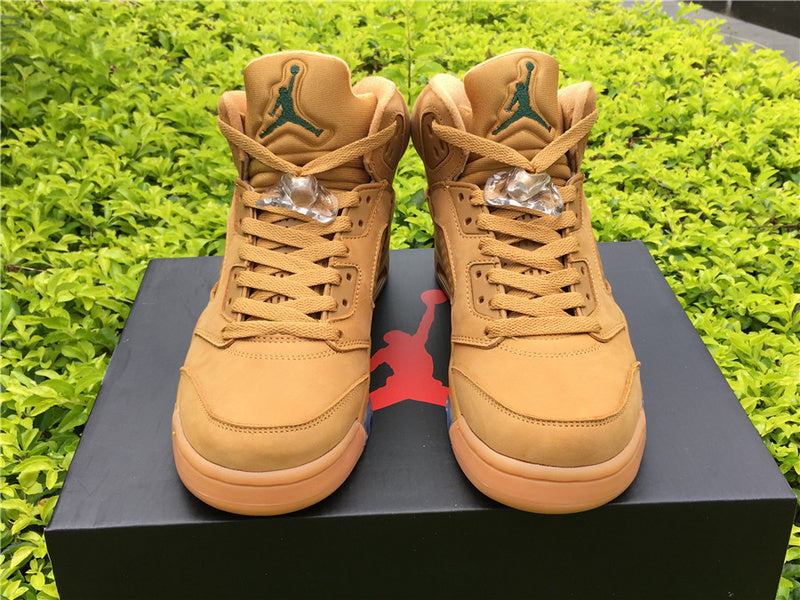 AIR JORDAN 5