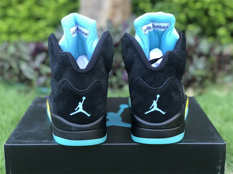 AIR JORDAN 5