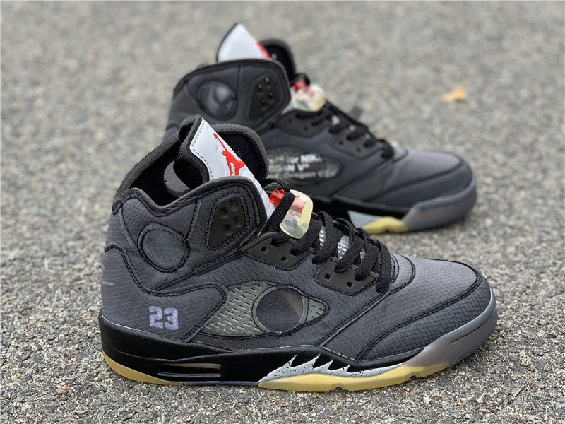 AIR JORDAN 5