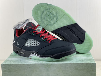 AIR JORDAN 5