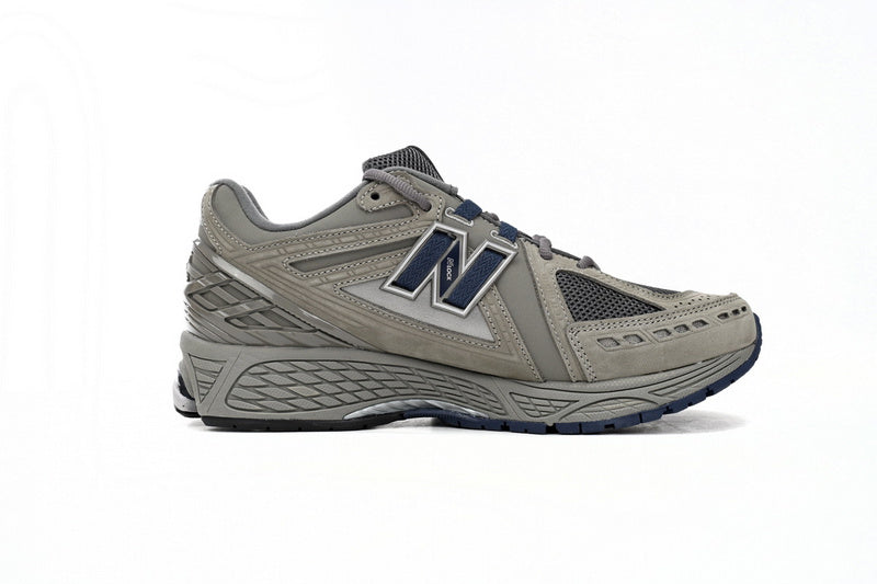 NEW BALANCE 1906R