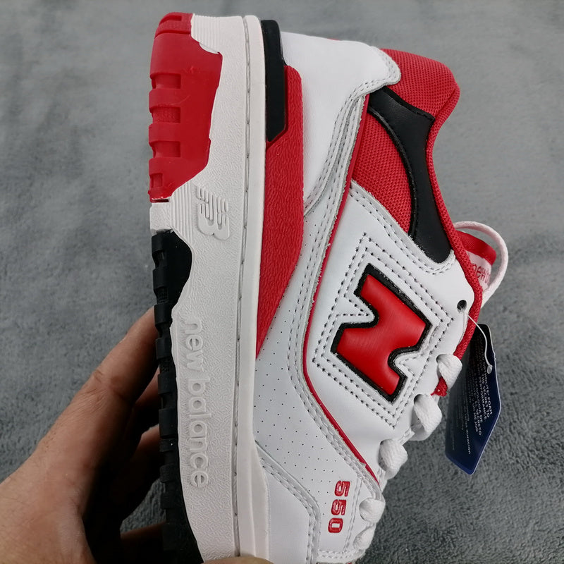 NEW BALANCE 550