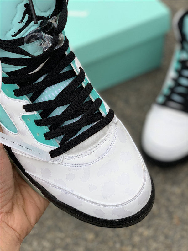 AIR JORDAN 5