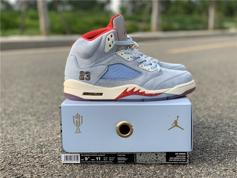 AIR JORDAN 5