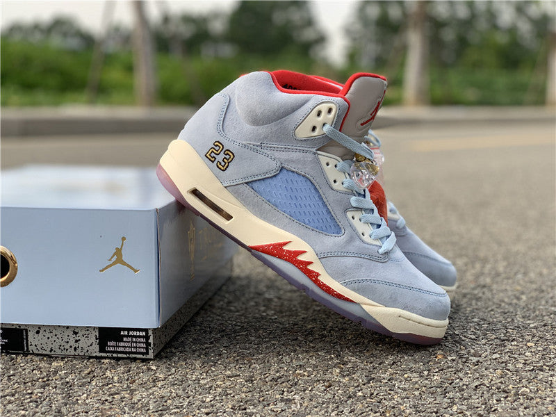 AIR JORDAN 5