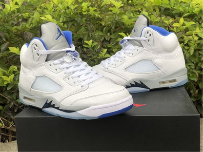 AIR JORDAN 5