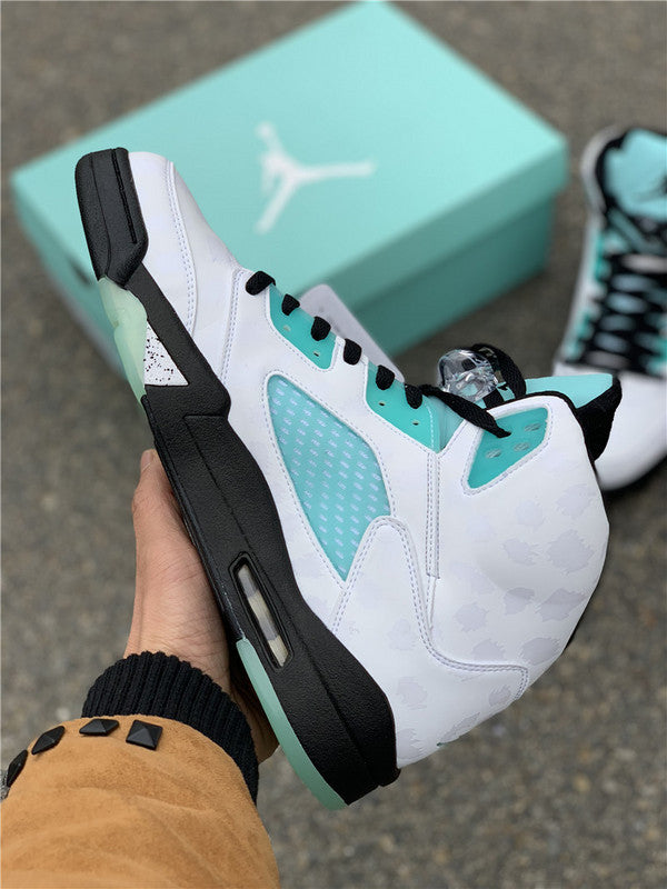 AIR JORDAN 5