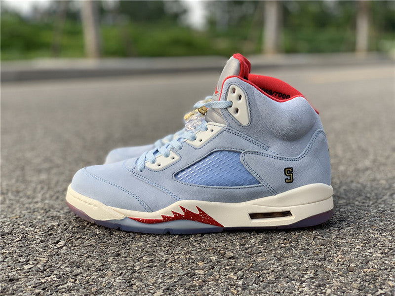 AIR JORDAN 5