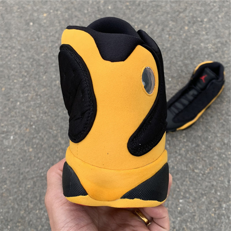 AIR JORDAN 13