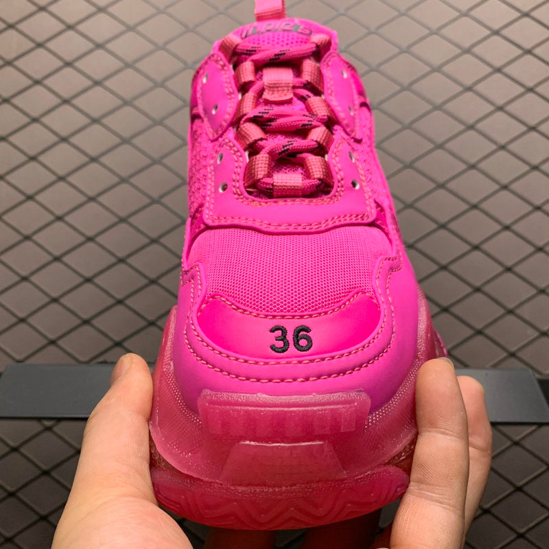 BALENCIAGA