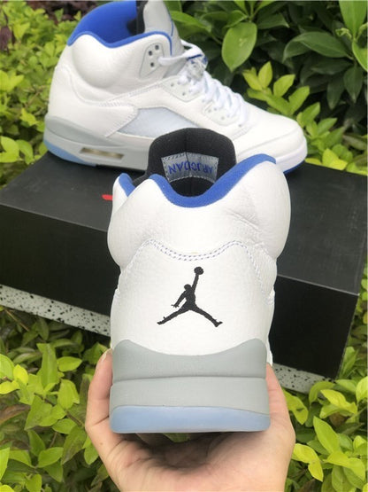 AIR JORDAN 5
