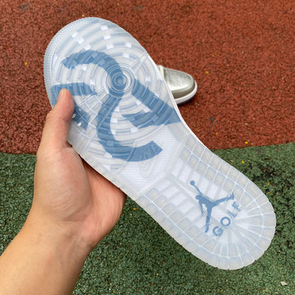 NIKE AIR JORDAN 1