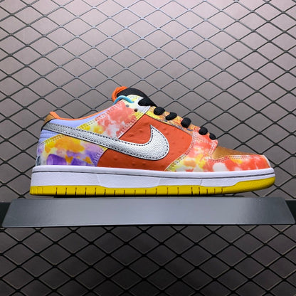 NIKE DUNK LOW