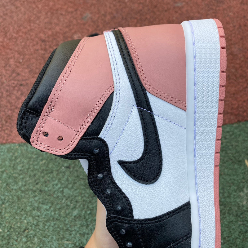 NIKE AIR JORDAN 1