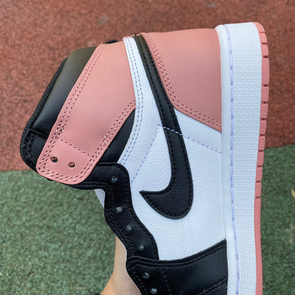 NIKE AIR JORDAN 1