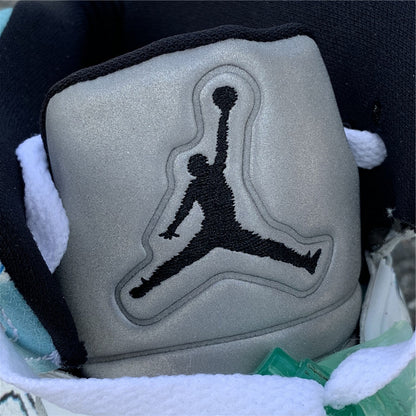 AIR JORDAN 5