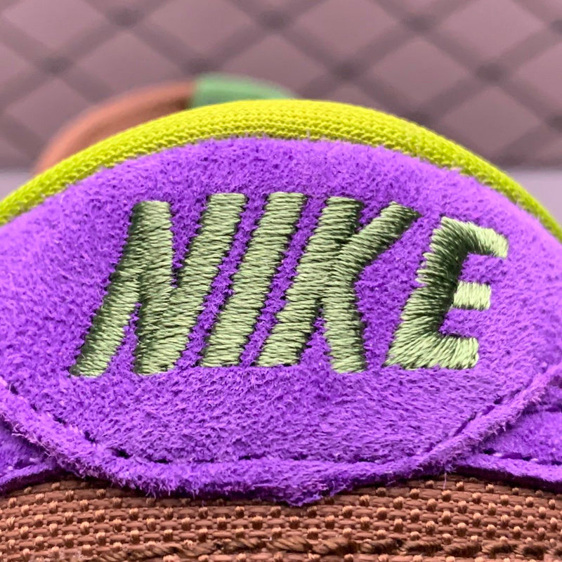 NIKE DUNK LOW