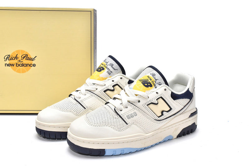 NEW BALANCE 550