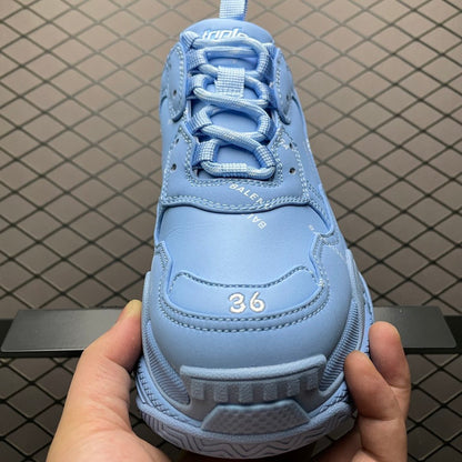 BALENCIAGA