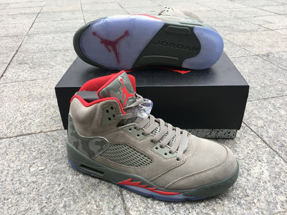 AIR JORDAN 5