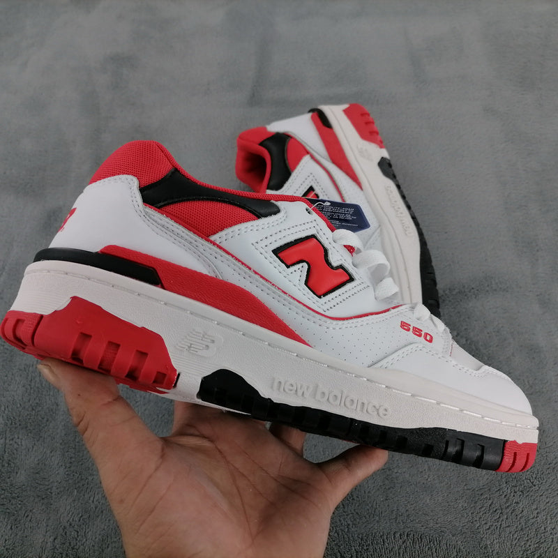 NEW BALANCE 550