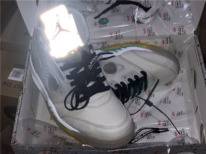 AIR JORDAN 5