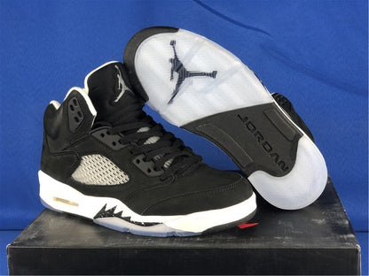 AIR JORDAN 5