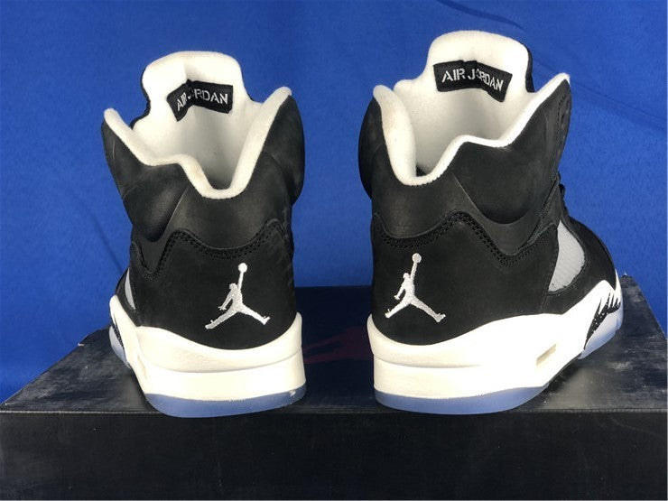 AIR JORDAN 5