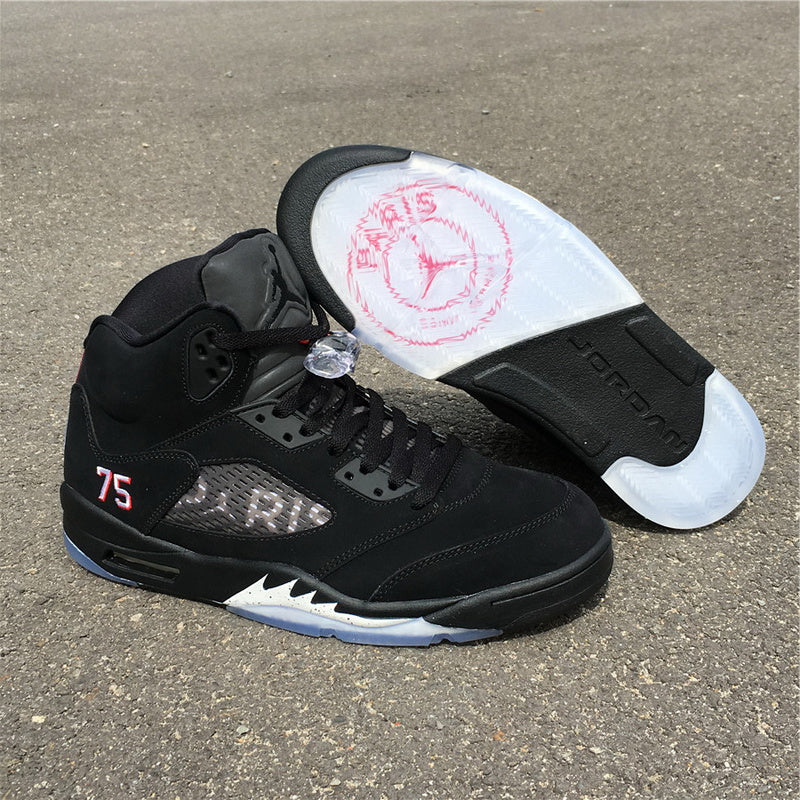 AIR JORDAN 5