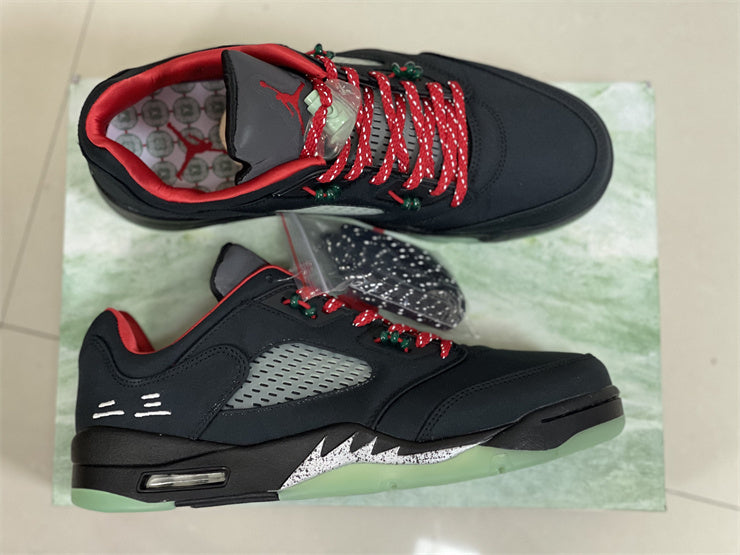 AIR JORDAN 5