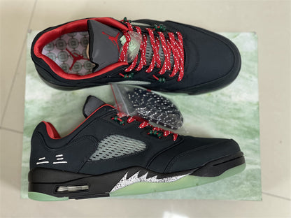 AIR JORDAN 5