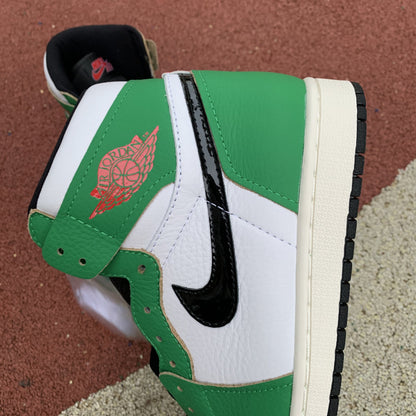 NIKE AIR JORDAN 1
