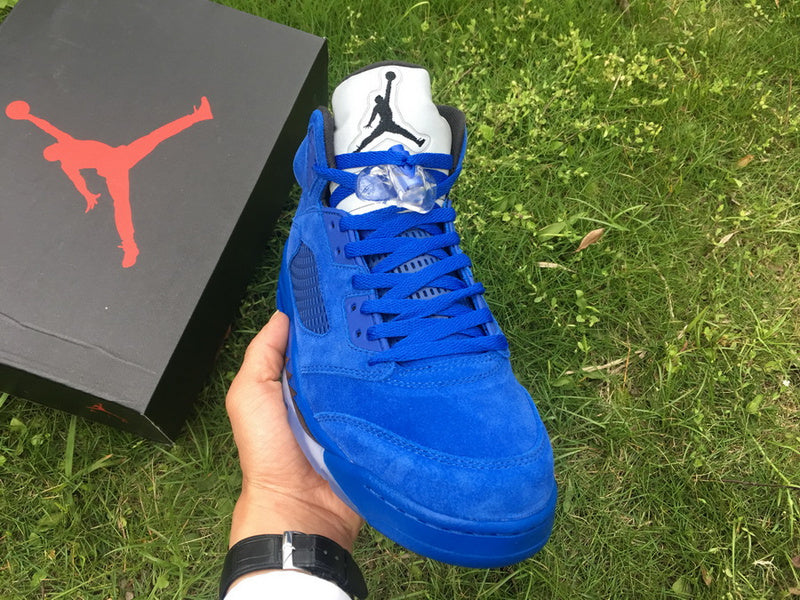 AIR JORDAN 5