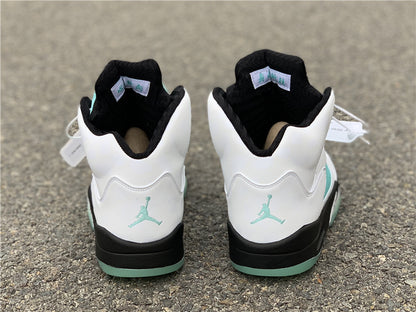 AIR JORDAN 5