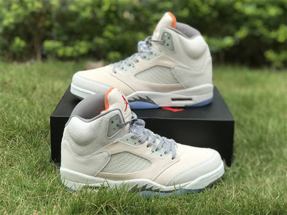 AIR JORDAN 5