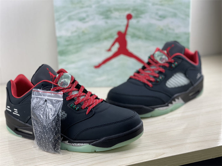 AIR JORDAN 5