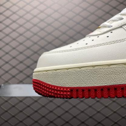 NIKE AIR FORCE 1