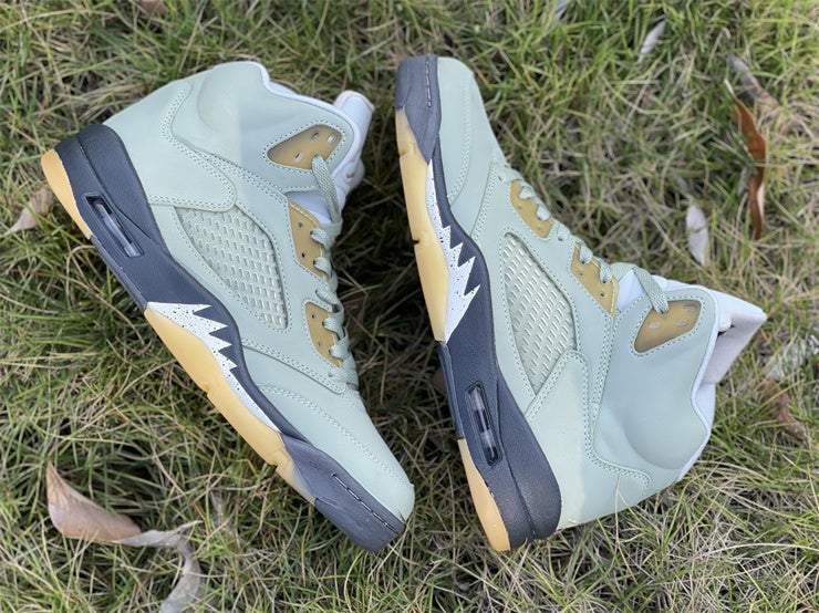 AIR JORDAN 5